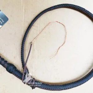 paracord bullwhip